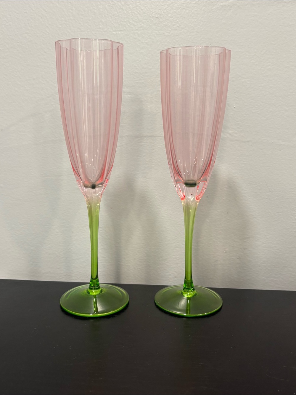 Pink and Green Fluted Champagne Flutes flower shaped *read